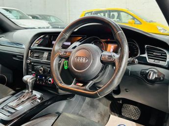 Audi A4 Avant 2.0 TDI Black Edition Multitronic Euro 5 (s/s) 5dr