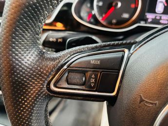 Audi A4 Avant 2.0 TDI Black Edition Multitronic Euro 5 (s/s) 5dr