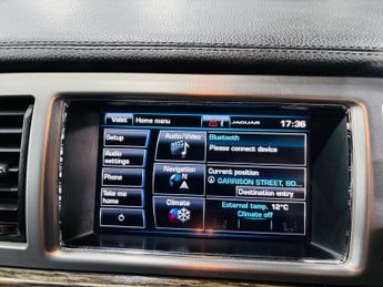 Jaguar XF 2.2d R-Sport Auto Euro 5 (s/s) 4dr