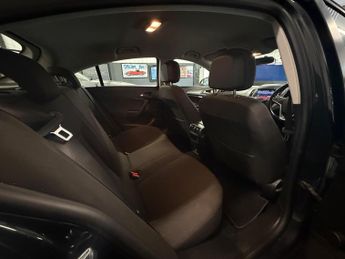 Vauxhall Insignia 2.0 CDTi Design Nav Auto Euro 5 5dr