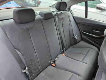 BMW 3 Series 2.0 320i SE Auto Euro 6 (s/s) 4dr