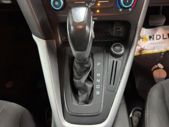 Ford Focus 1.6 Zetec Powershift Euro 6 5dr