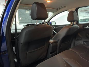 Ford Focus 1.6 Zetec Powershift Euro 6 5dr