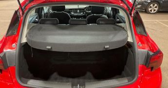 Vauxhall Astra 1.4i Turbo SRi Nav Auto Euro 6 (s/s) 5dr
