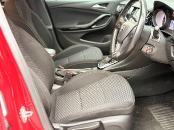Vauxhall Astra 1.4i Turbo SRi Nav Auto Euro 6 (s/s) 5dr