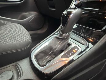 Vauxhall Astra 1.4i Turbo SRi Nav Auto Euro 6 (s/s) 5dr