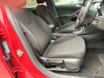 Vauxhall Astra 1.4i Turbo SRi Nav Auto Euro 6 (s/s) 5dr