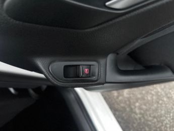 Volkswagen Golf 2.0 TDI Match Euro 5 5dr