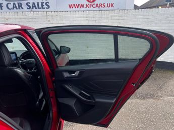 Ford Focus 1.5 EcoBlue ST-Line X Auto Euro 6 (s/s) 5dr