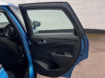 Vauxhall Crossland X 1.2 Turbo SE Nav Auto Euro 6 (s/s) 5dr