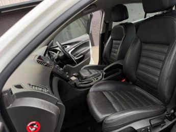 Vauxhall Insignia 2.0 CDTi Elite Auto Euro 5 5dr