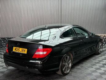 Mercedes-Benz C Class 2.1 C220 CDI AMG Sport Edition G-Tronic+ Euro 5 (s/s) 2dr
