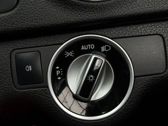 Mercedes-Benz C Class 2.1 C220 CDI AMG Sport Edition G-Tronic+ Euro 5 (s/s) 2dr