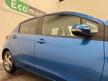 Toyota Yaris 1.5 VVT-h Icon E-CVT Euro 6 5dr