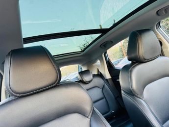 MG MG ZS 44.5kWh Exclusive Auto 5dr