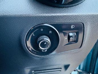 MG MG ZS 44.5kWh Exclusive Auto 5dr