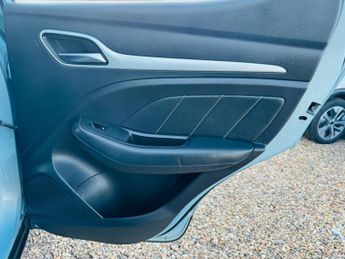 MG MG ZS 44.5kWh Exclusive Auto 5dr