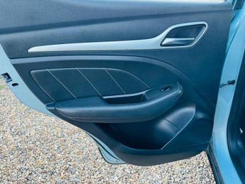 MG MG ZS 44.5kWh Exclusive Auto 5dr