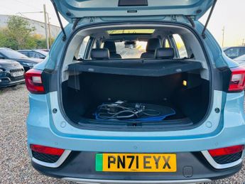 MG MG ZS 44.5kWh Exclusive Auto 5dr