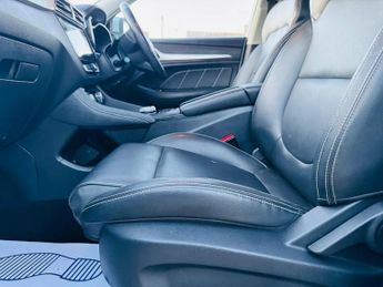 MG MG ZS 44.5kWh Exclusive Auto 5dr