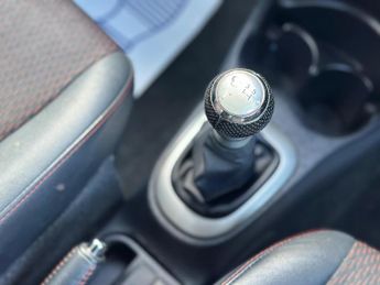 Toyota Yaris 1.33 Dual VVT-i SR Euro 5 3dr