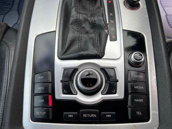 Audi Q7 3.0 TDI V6 S line Tiptronic quattro Euro 4 5dr