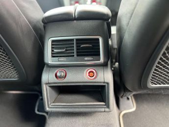 Audi Q7 3.0 TDI V6 S line Tiptronic quattro Euro 4 5dr