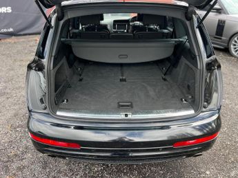 Audi Q7 3.0 TDI V6 S line Tiptronic quattro Euro 4 5dr