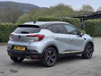 Renault Captur 1.6 E-TECH E-Tech engineered SUV 5dr Petrol Hybrid Auto Euro 6 (
