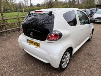 Toyota AYGO 1.0 VVT-i Mode Euro 5 3dr