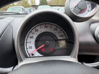Toyota AYGO 1.0 VVT-i Mode Euro 5 3dr