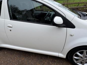 Toyota AYGO 1.0 VVT-i Mode Euro 5 3dr