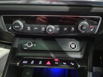 Audi Q3 2.0 TFSI 40 Vorsprung S Tronic quattro Euro 6 (s/s) 5dr