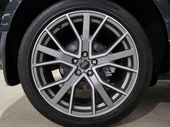 Audi Q3 2.0 TFSI 40 Vorsprung S Tronic quattro Euro 6 (s/s) 5dr