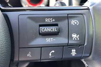 Nissan Qashqai 1.3 DiG-T MH 158 N-Connecta 5dr Xtronic