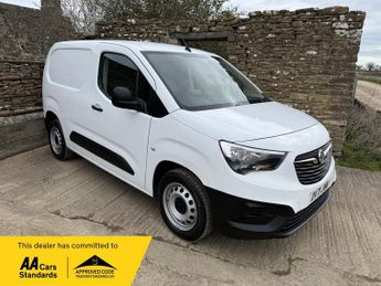 Vauxhall Combo 1.5 Turbo D 2300 Dynamic L1 H1 Euro 6 4dr