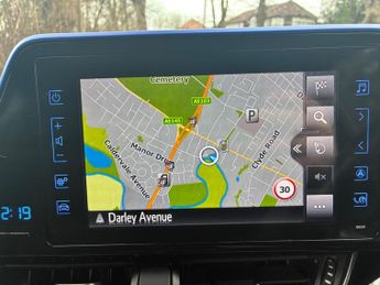 Toyota C-HR 1.8 VVT-h Dynamic CVT Euro 6 (s/s) 5dr