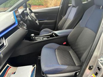 Toyota C-HR 1.8 VVT-h Dynamic CVT Euro 6 (s/s) 5dr