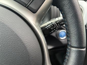 Toyota Yaris 1.5 VVT-h T Spirit CVT Euro 5 5dr