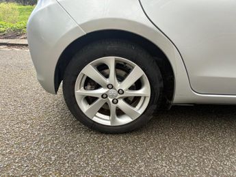 Toyota Yaris 1.5 VVT-h T Spirit CVT Euro 5 5dr