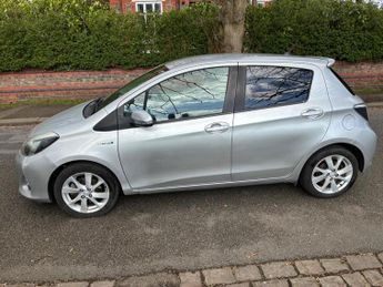 Toyota Yaris 1.5 VVT-h T Spirit CVT Euro 5 5dr