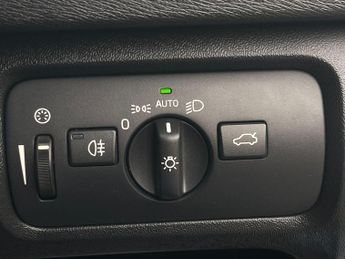 Volvo V40 2.0 D4 SE Lux Nav Geartronic Euro 6 (s/s) 5dr