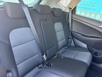 Hyundai TUCSON 1.6 T-GDi SE Nav DCT Euro 6 (s/s) 5dr