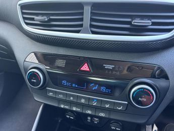 Hyundai TUCSON 1.6 T-GDi SE Nav DCT Euro 6 (s/s) 5dr