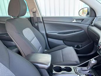 Hyundai TUCSON 1.6 T-GDi SE Nav DCT Euro 6 (s/s) 5dr
