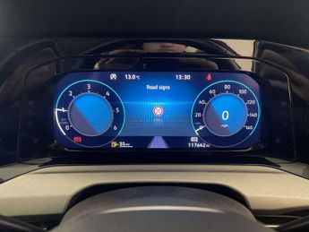 Volkswagen Golf 2.0 TDI Life Estate 5dr Diesel Manual Euro 6 (s/s) (115 ps)