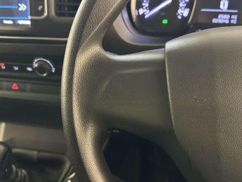 Peugeot Expert 1.5 BlueHDi 1000 Professional Premium + Long Panel Van 6dr Diese