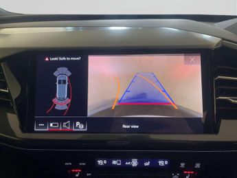 Audi Q4 e-tron 50 S line SUV 5dr Electric Auto quattro 82kWh (299 ps)