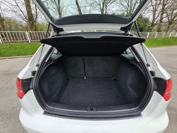 Audi A3 1.6 TDI SE Sportback Euro 5 (s/s) 5dr