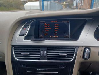 Audi A4 2.0 TDIe Technik Euro 5 (s/s) 4dr